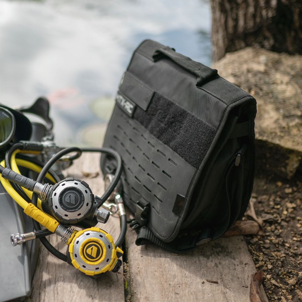 PRODUCT DETAILS - REGULATOR BAG - dive bag