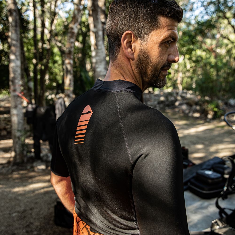 PRODUCT DETAILS - THERMIQ CARBON - Men's SS Base Layer