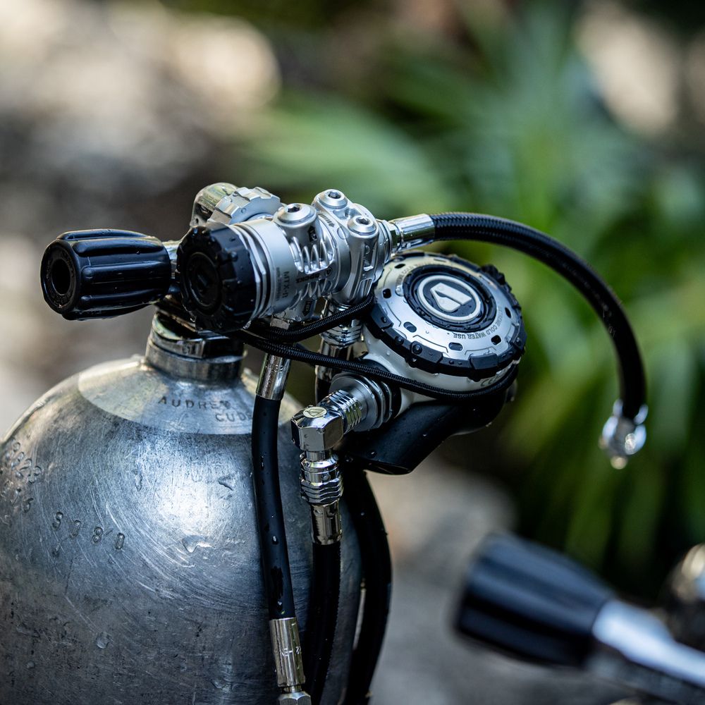 WHAT’S IN THE BOX - MTX-R SIDEMOUNT SET - Dive regulator