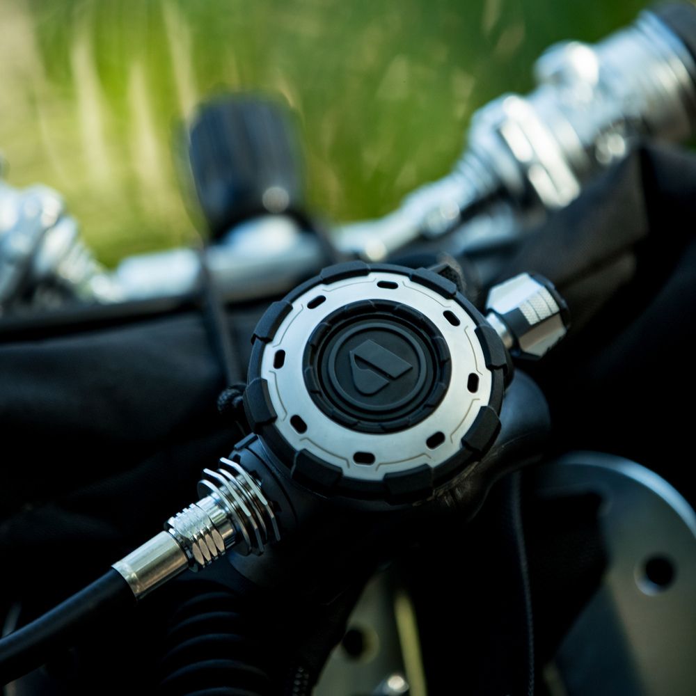 WHAT’S IN THE BOX - MTX-RC - Dive Regulator