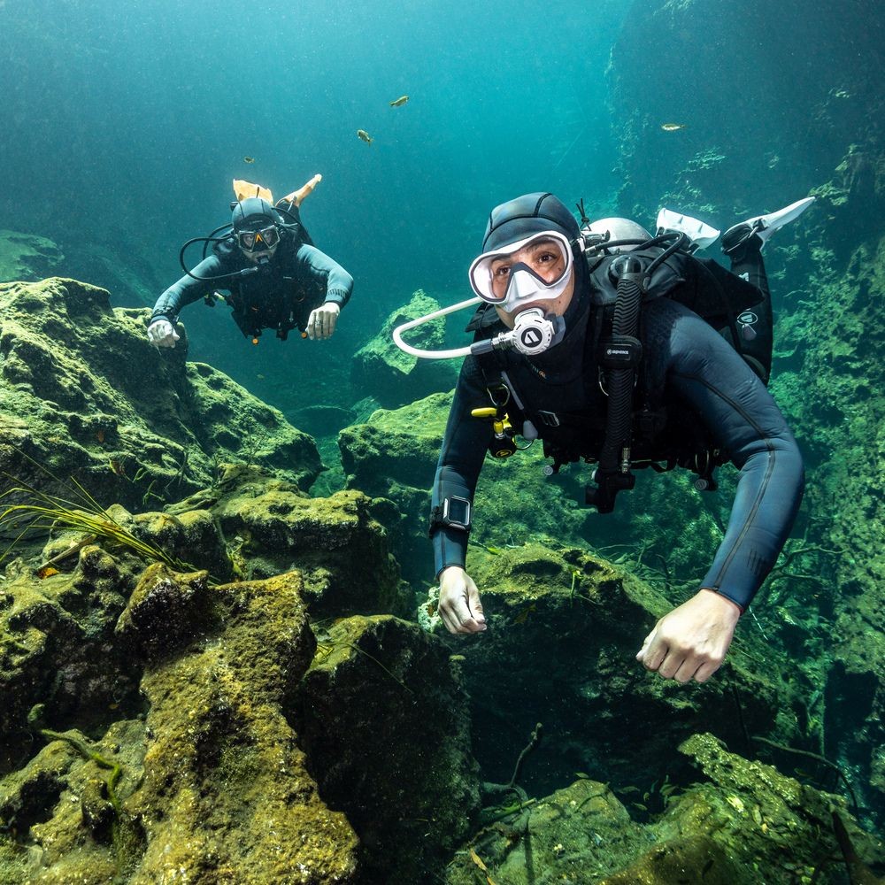 PRODUCT DETAILS - THERMIQ - 5mm Women's Wetsuit